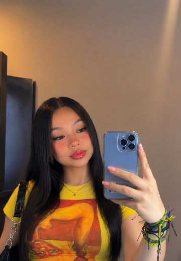 Samanta from Peru on FreeChatNow — how random matching works